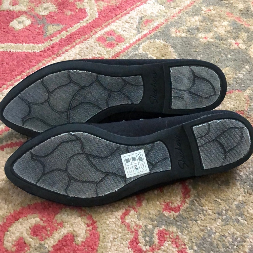 Sketchers memory foam flats - image 2